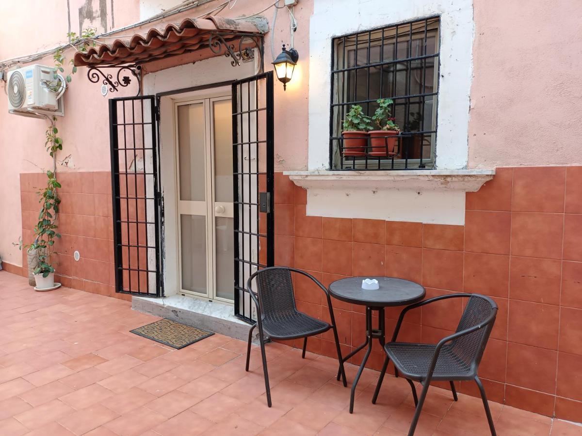 Etnacity Guest House Apartment Catania Ngoại thất bức ảnh